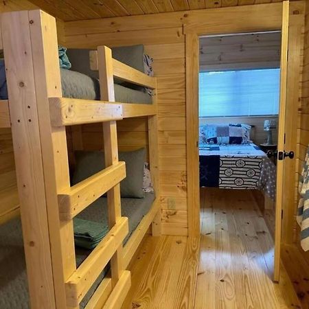 Get-Away Cabin In Surf City W Loft And Parking Exterior foto